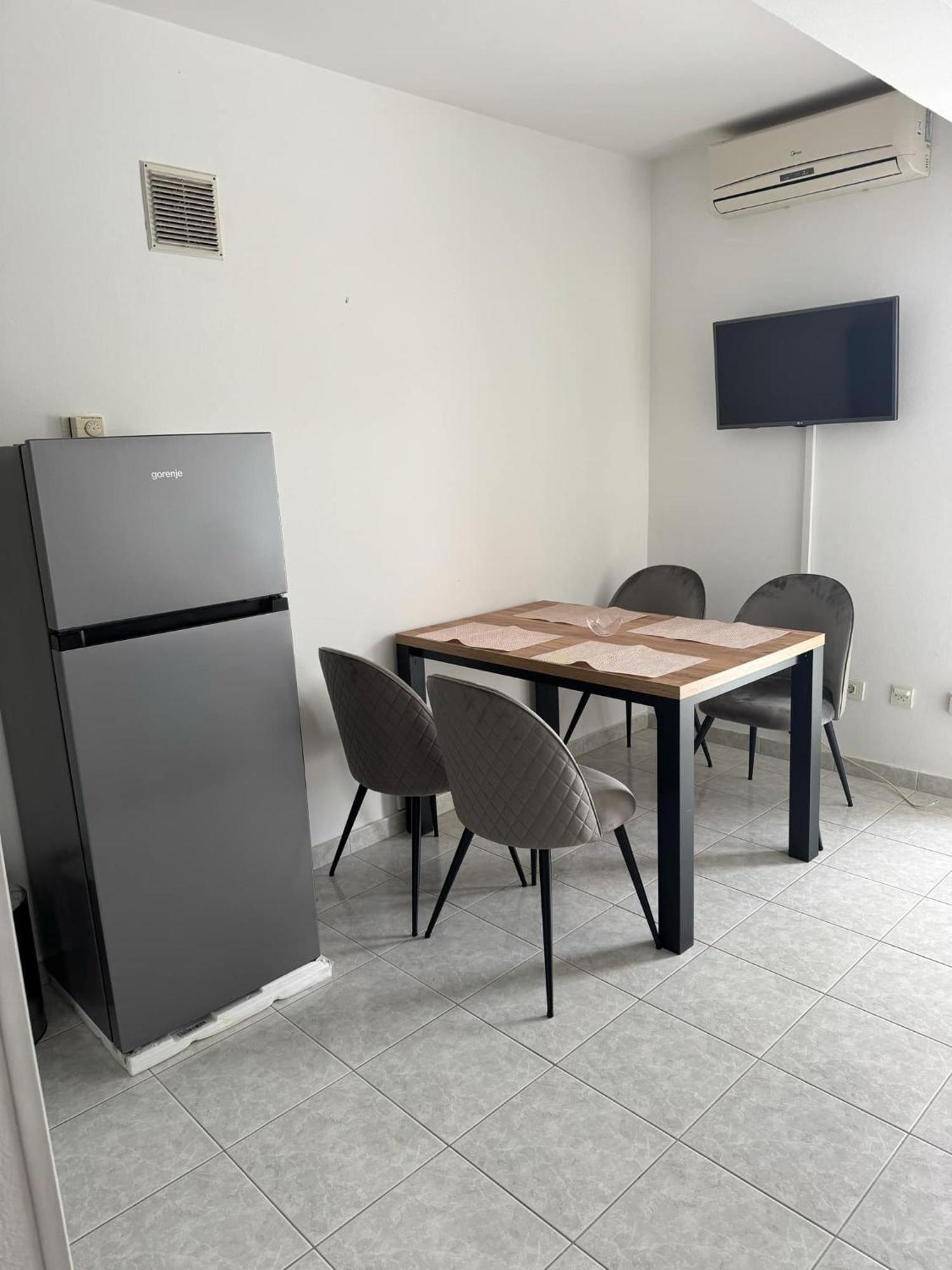Birimac Apartment